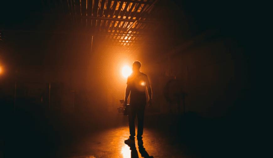 汉源县TVC拍摄公司：打造高传播力TVC，让品牌在电视与线上同步出圈！